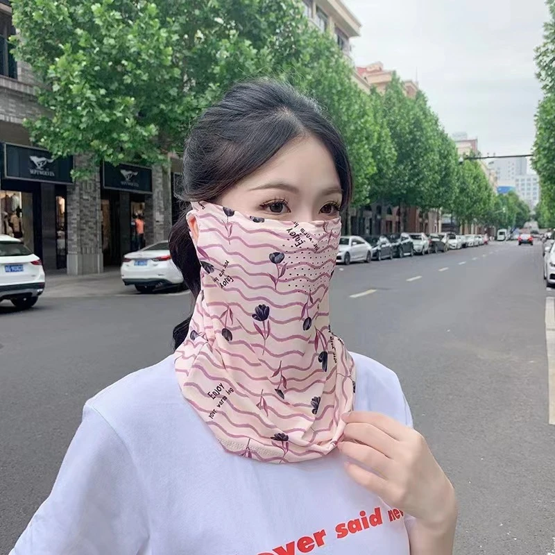 透气女夏季UPF50加面罩护颈骑行冰丝挂耳一体口罩时尚百
