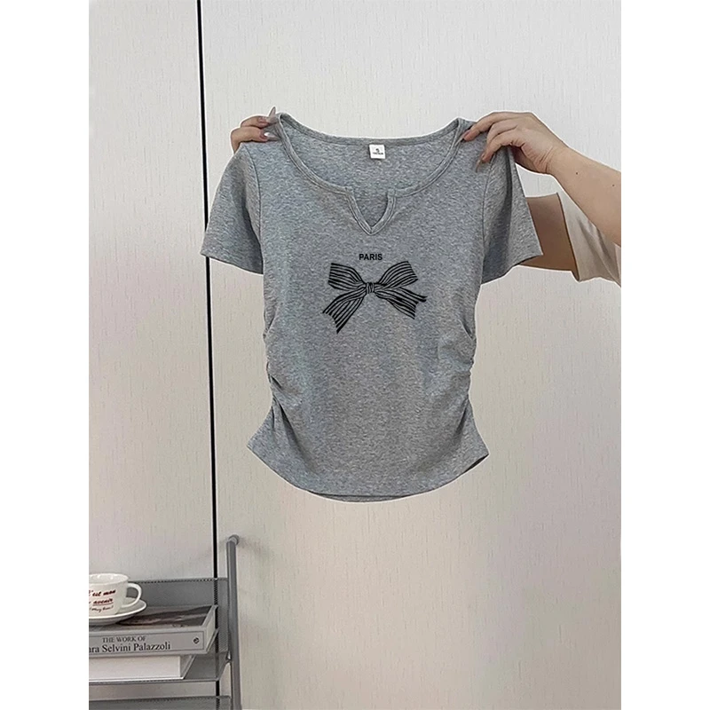 女装2025新款今年流行爆款V领短袖t恤时尚减龄收腰设计感上衣夏季