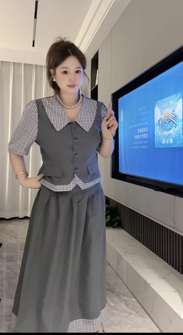 「小吴家」2025夏洋气灰色文艺半身裙显瘦通勤套装两件套