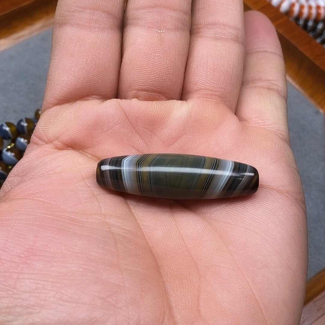 兰***果玛瑙/玉髓未镶嵌手链