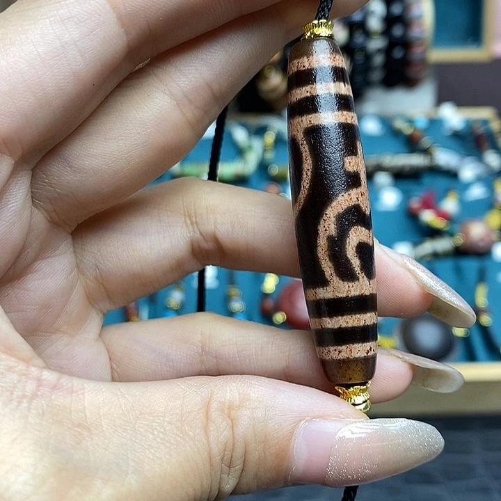 玛瑙/玉髓颈饰合金