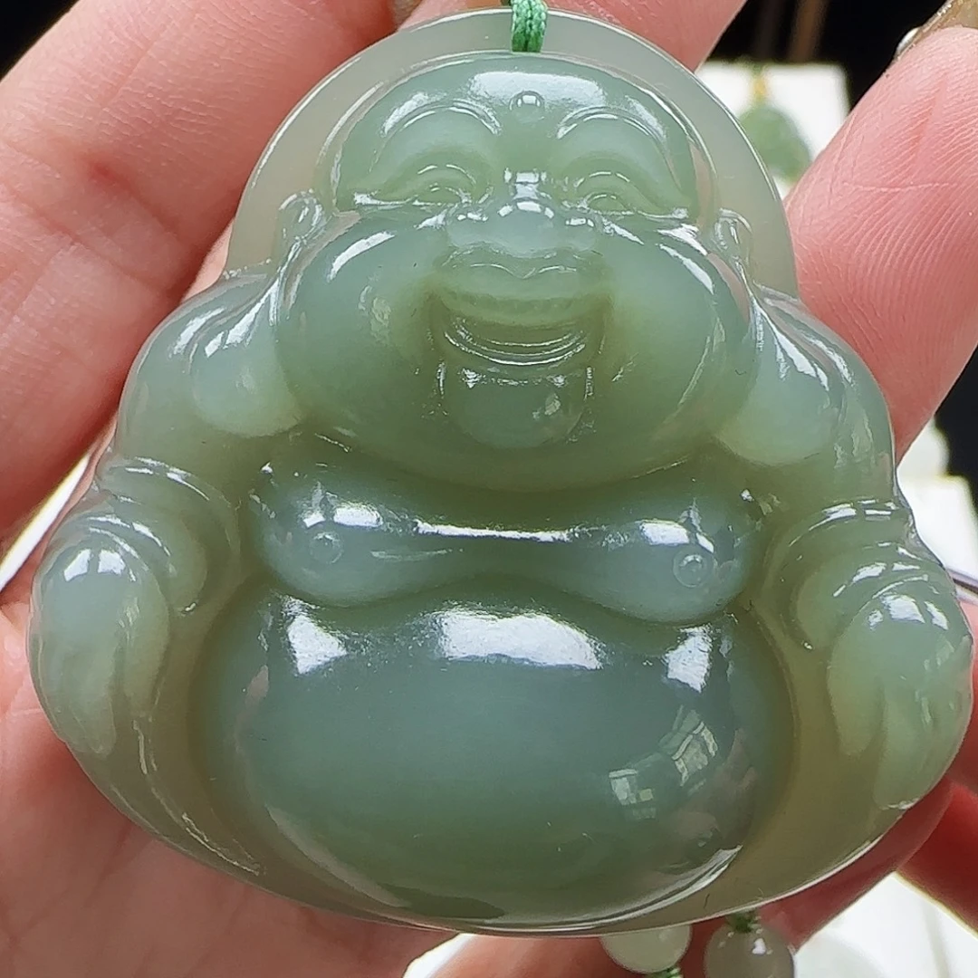 和田玉未镶嵌吊坠(赠链)