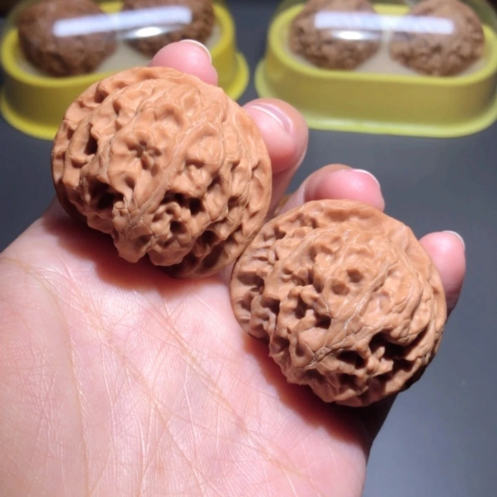 文玩核桃把件40苹果园