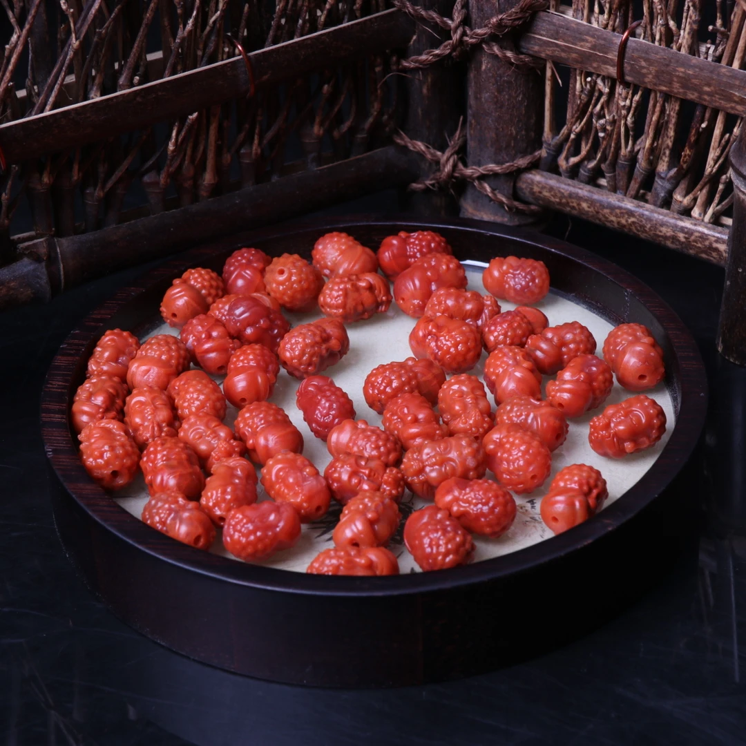 【蚂蚁珠宝】南红玛瑙雕刻9-10mm左右宝宝佛一个p780多样性发其一