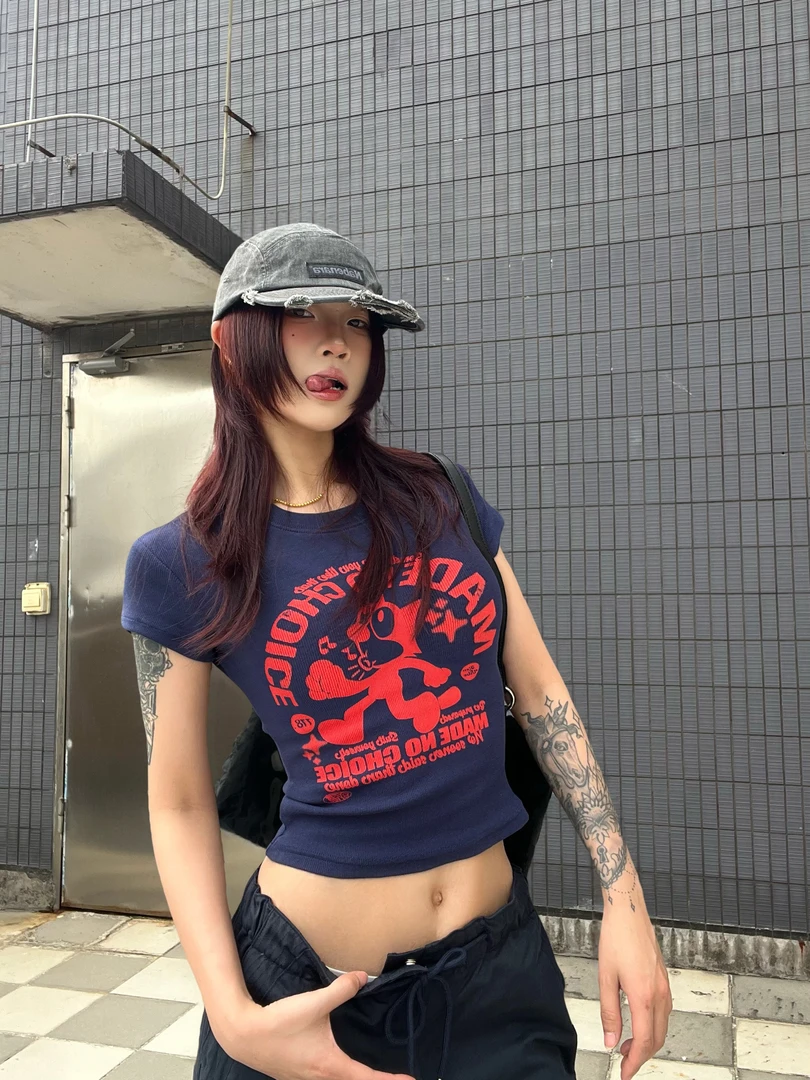 15GET 原创小恶魔印花紧身辣妹弹力短款T恤短袖夏季上衣修身显瘦