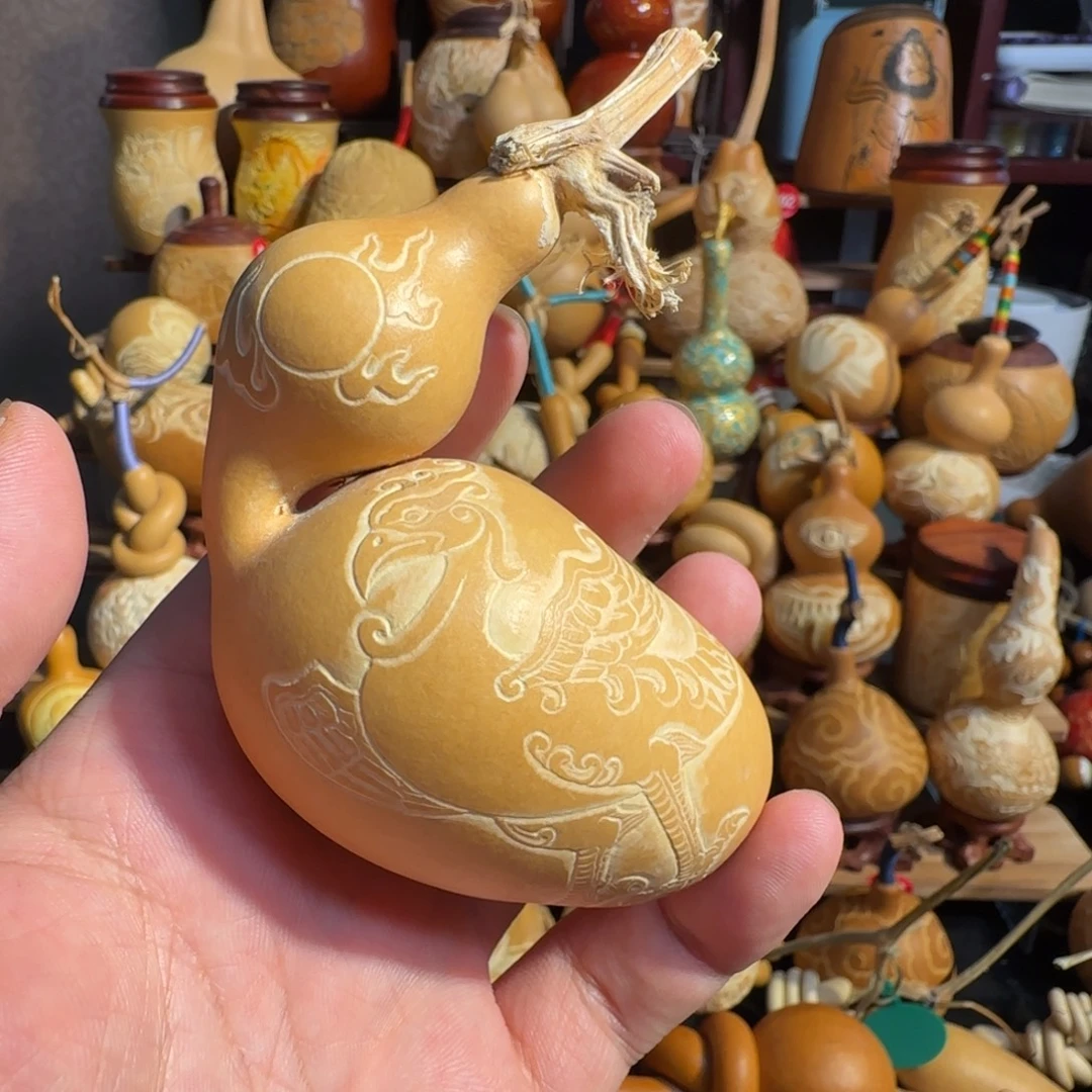 有机玻璃凤凰贴肚蚂蚁