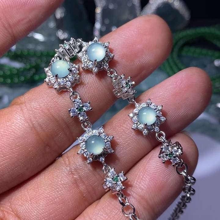 翡翠未镶嵌颈饰天然翡翠