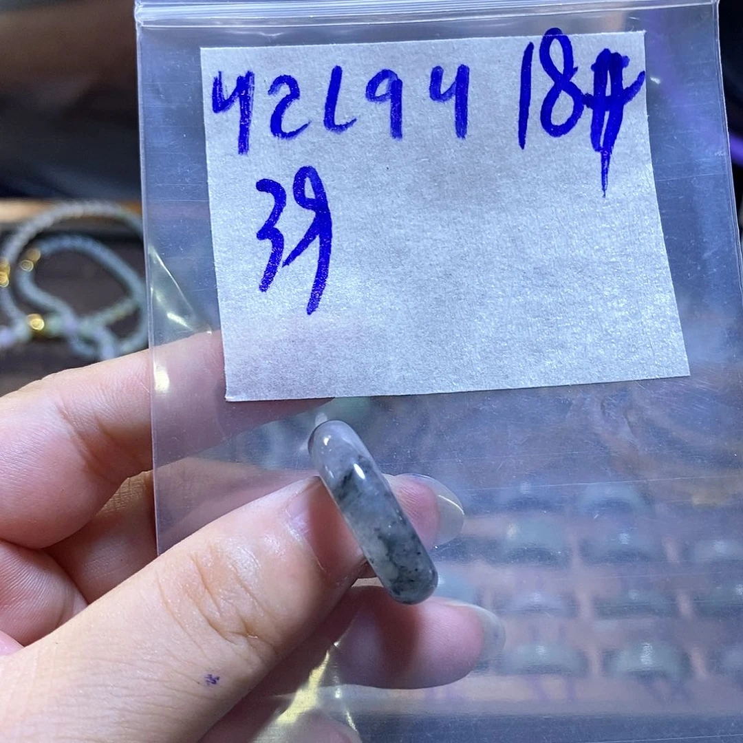 未镶嵌定制翡翠翡翠