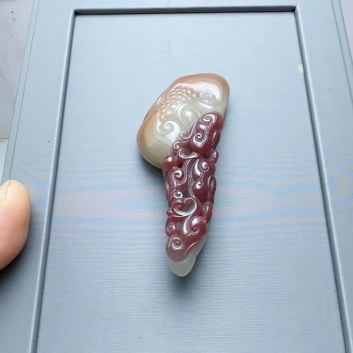 玛瑙/玉髓秦紫手把件未镶嵌