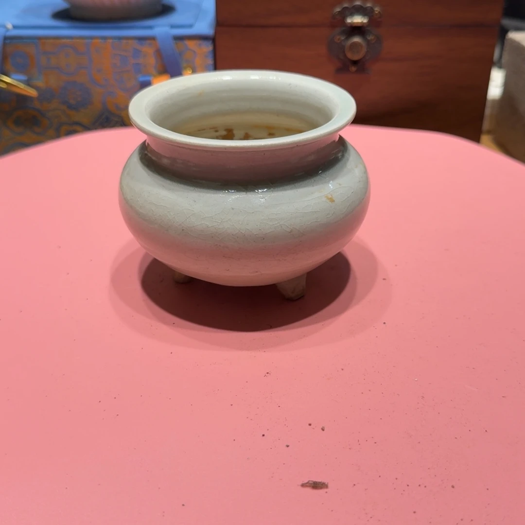 和***玉其他漂亮的小瓷瓶子