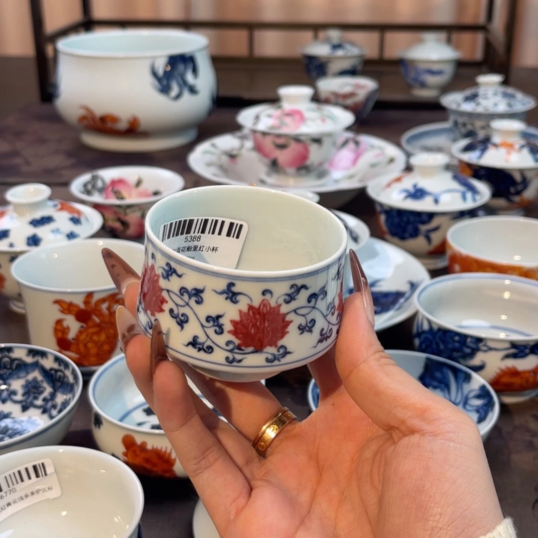 瓷片闪闪闪闪闪闪闪闪闪闪