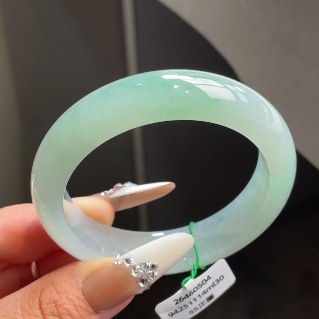 翡翠未镶嵌手镯【上新强推】冰晴绿正圈手镯