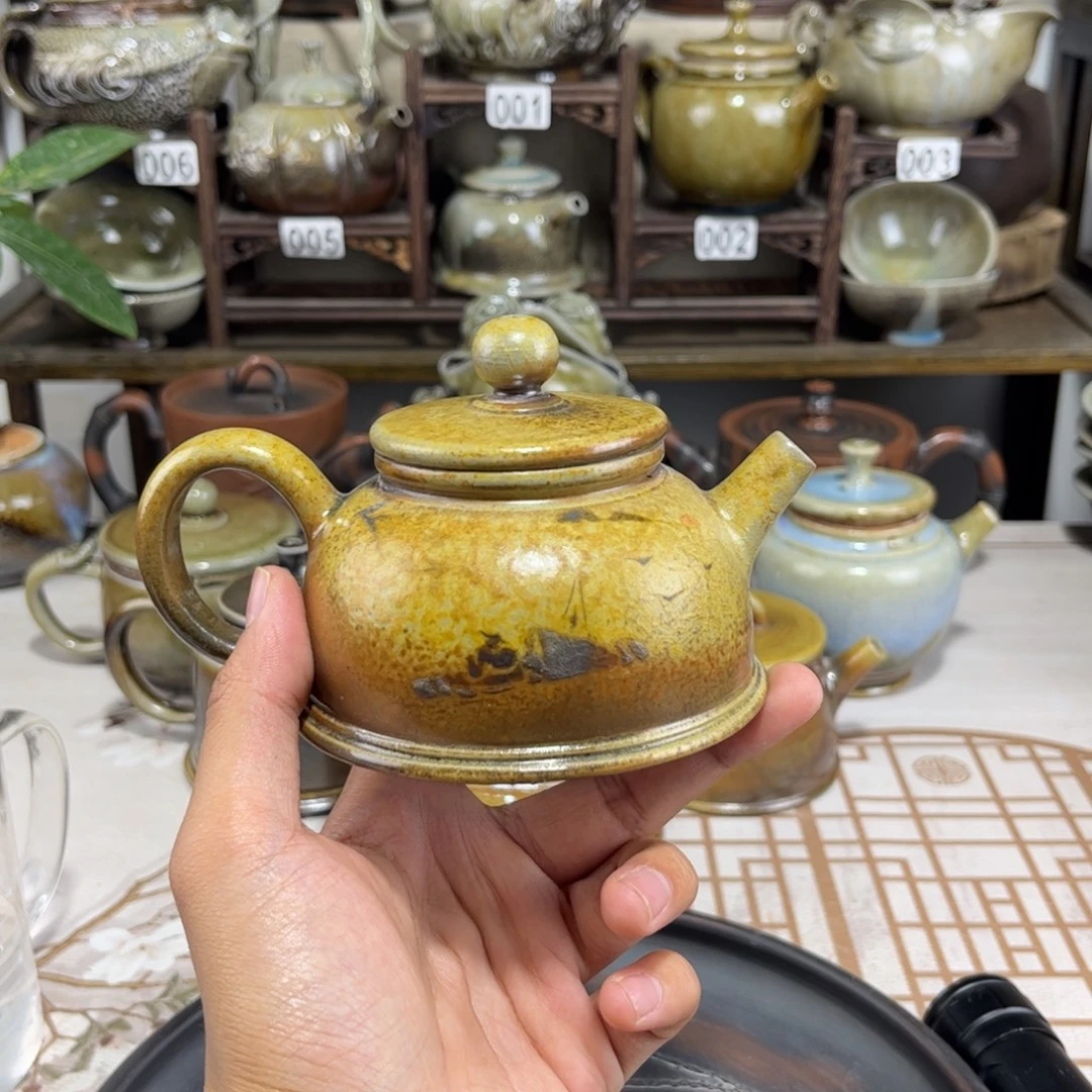 180cc白泥彩填柴烧半月壶（建水紫陶古法传承裸坯柴烧）