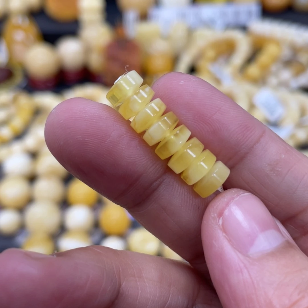 琥珀珠宝奇石未镶嵌7.5mm（8片）