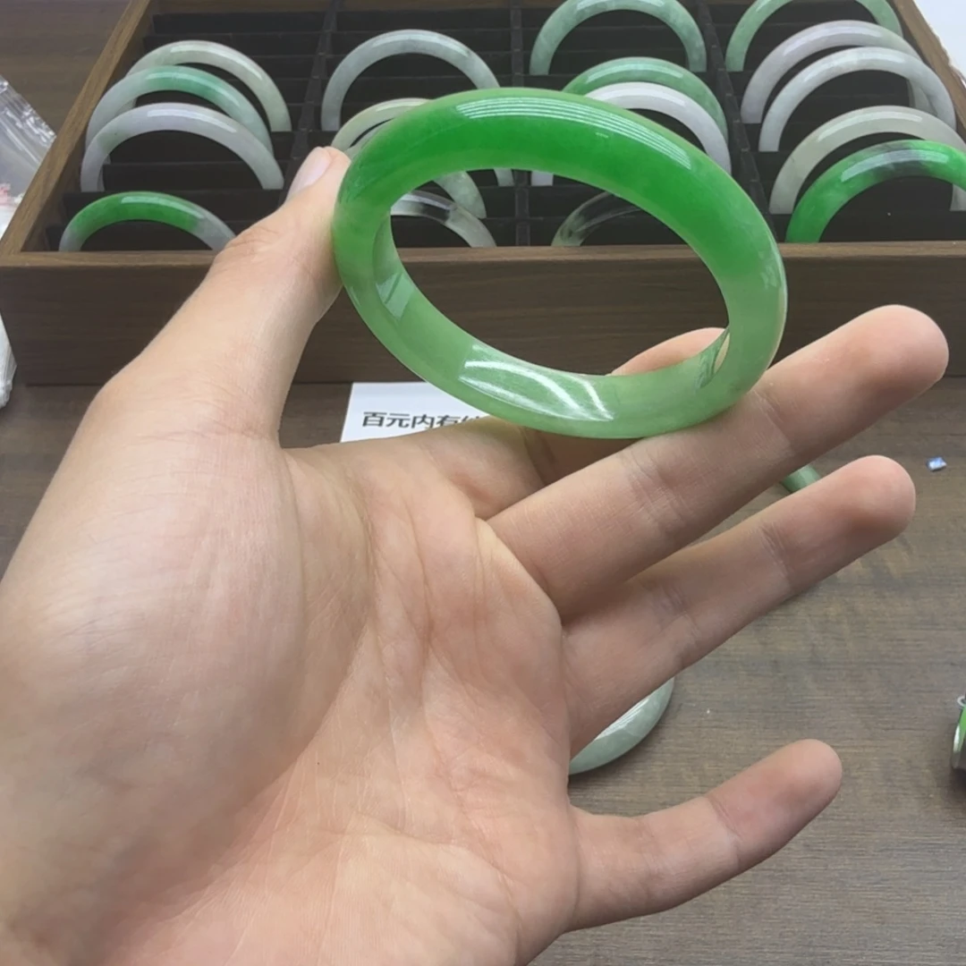 未镶嵌手镯翡翠C43
