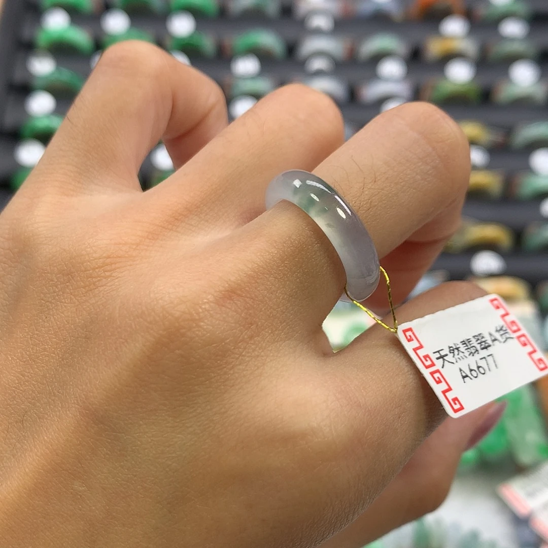 翡翠未镶嵌戒指10圈口