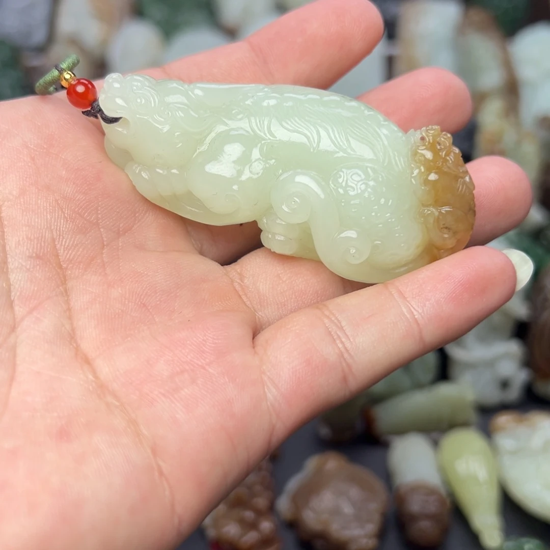 和田玉未镶嵌挂件