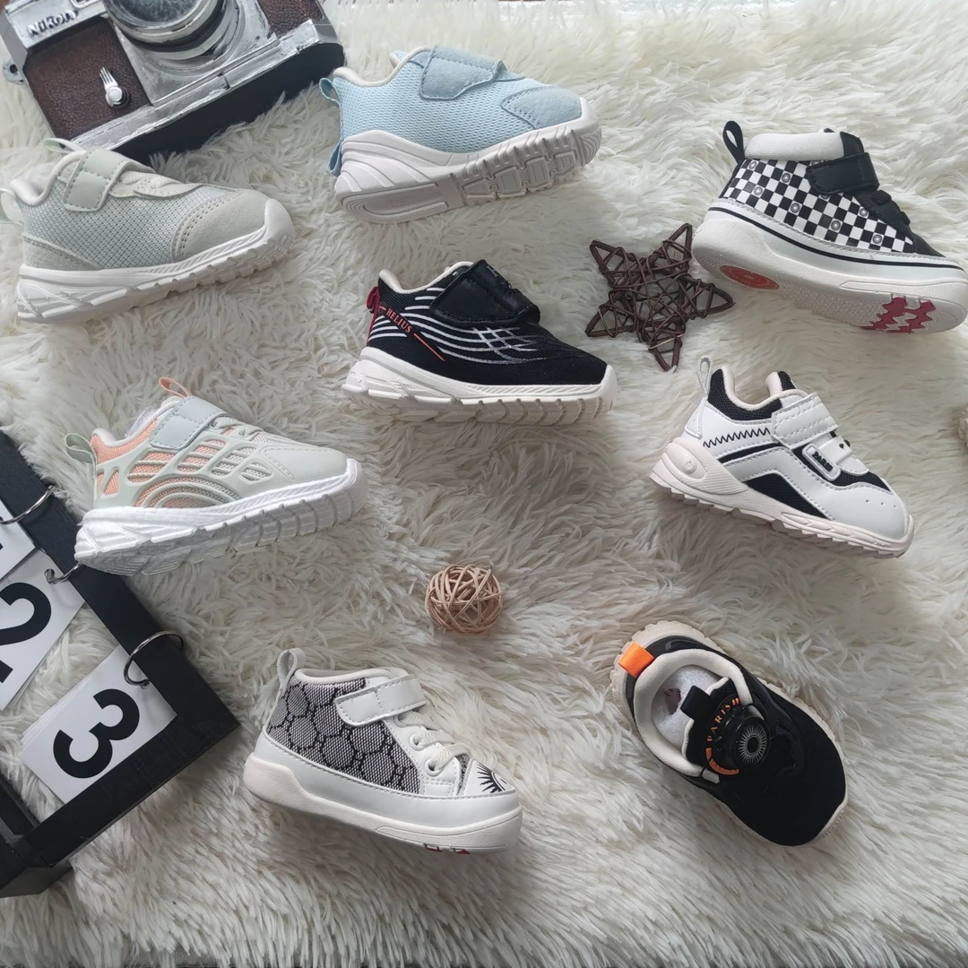 品牌童鞋春季上新防滑透气防踢网面时尚休闲鞋学步鞋一阶段混3