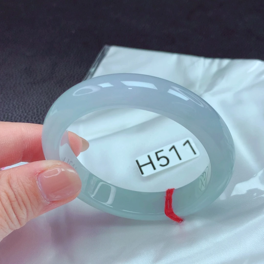 翡翠手镯未镶嵌我88