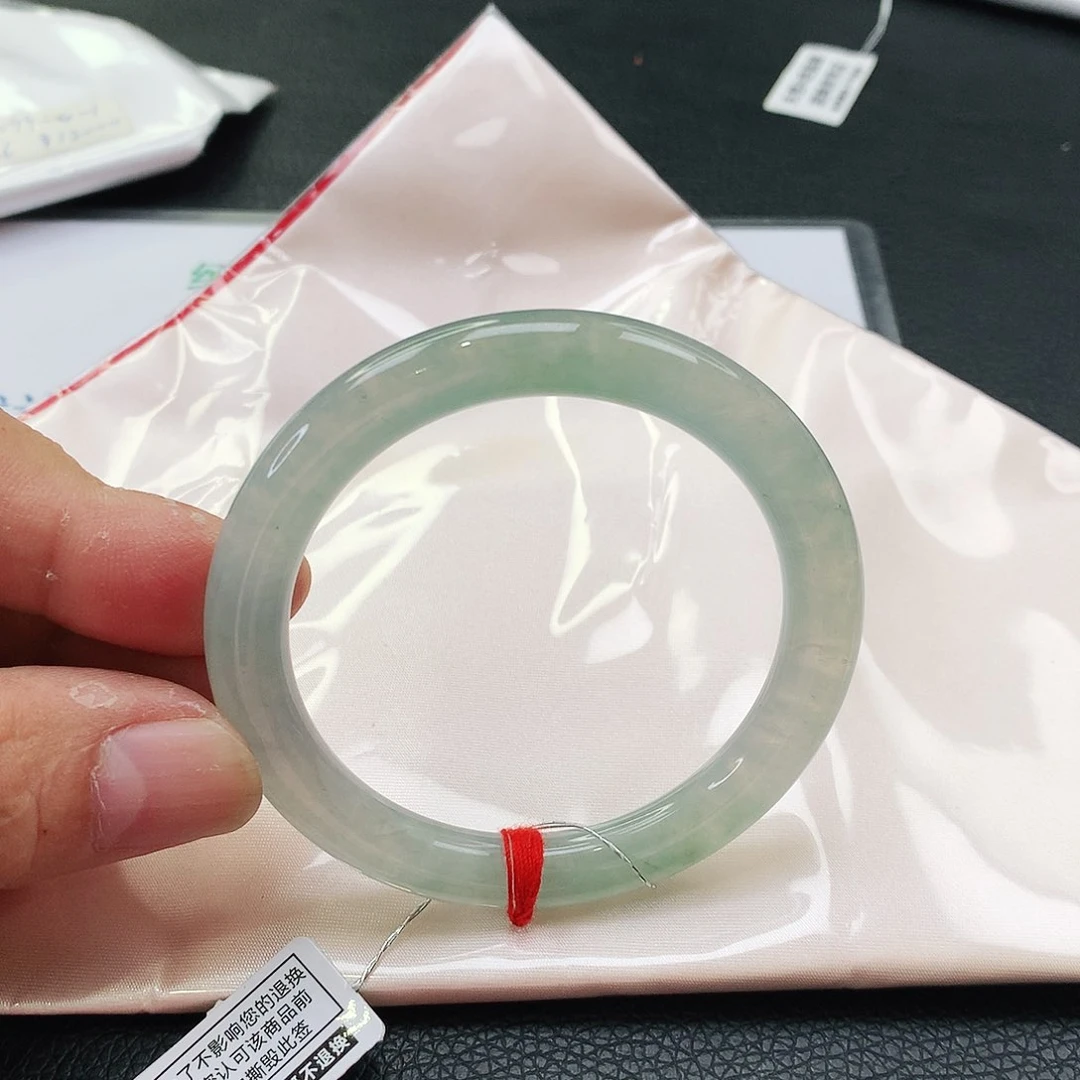 未镶嵌手镯翡翠薏*天然翡翠手镯