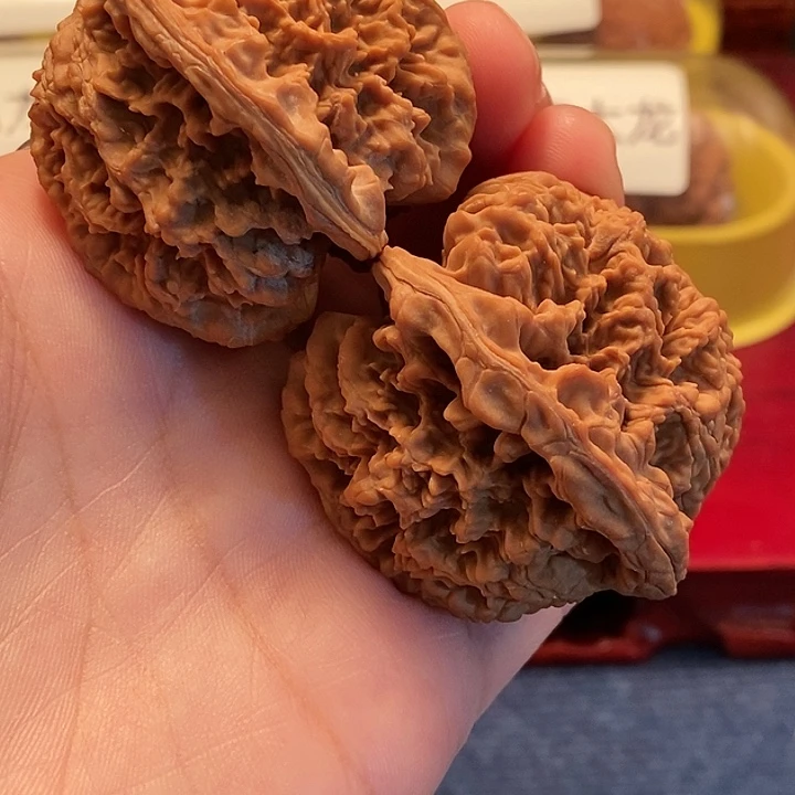 【闪购商品】文玩核桃吊坠满天星