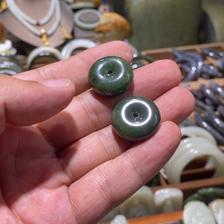 麦***兜手链未镶嵌和田玉