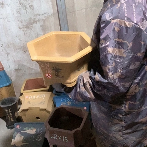 紫砂花盆手工艺品