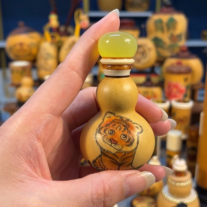 大叶紫檀（黑酸枝木类）十*