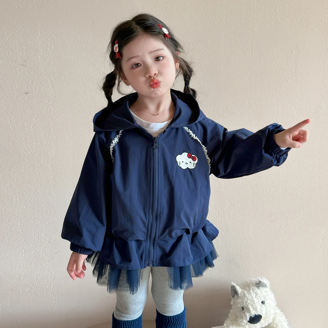女童外套洋气儿童春秋装新款女宝宝连帽冲锋衣秋装小女孩时髦风衣
