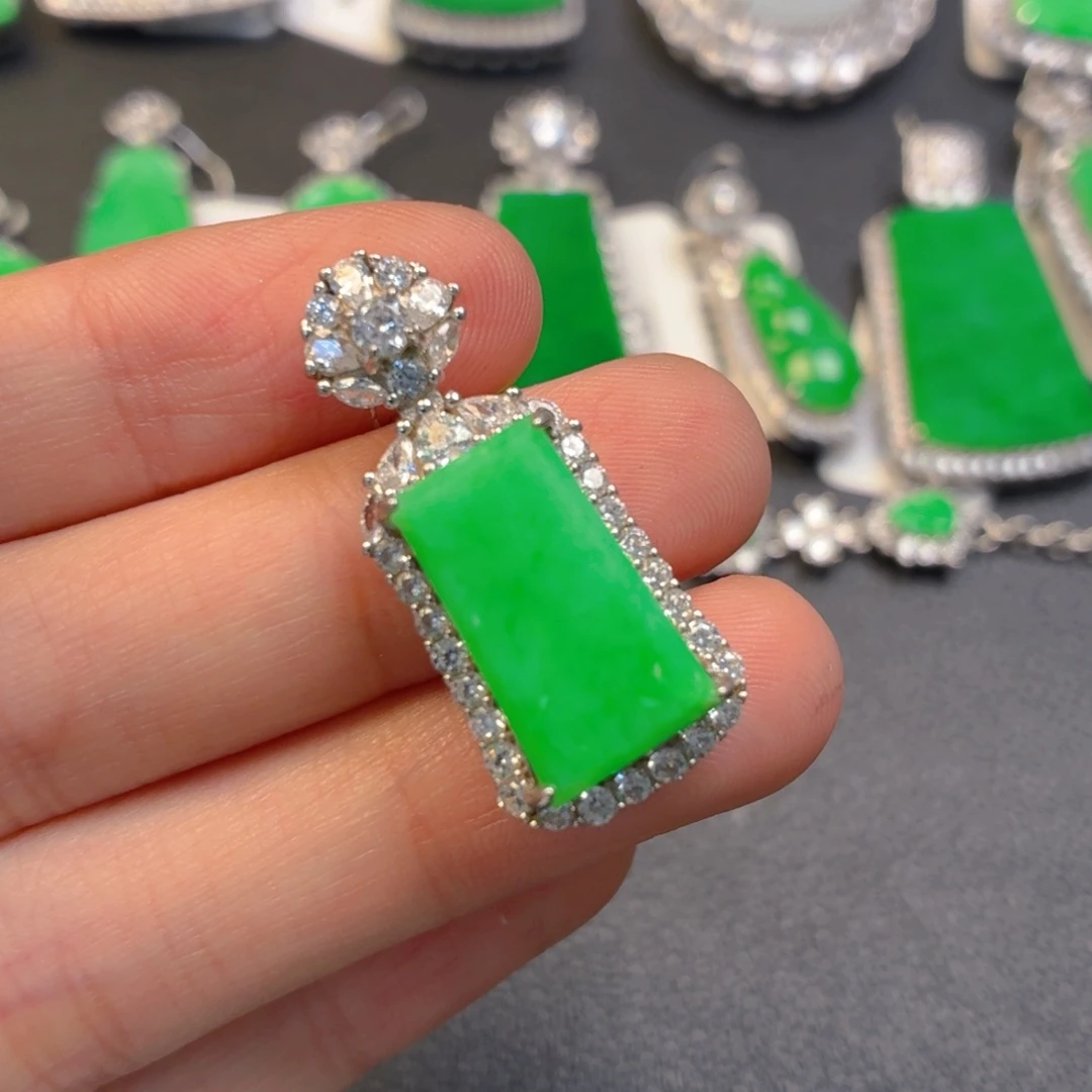 翡翠银S925镶嵌颈饰