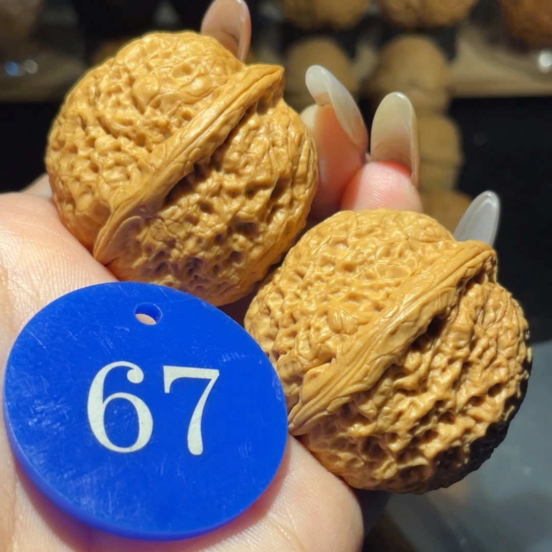 铁狮子39尺寸核桃