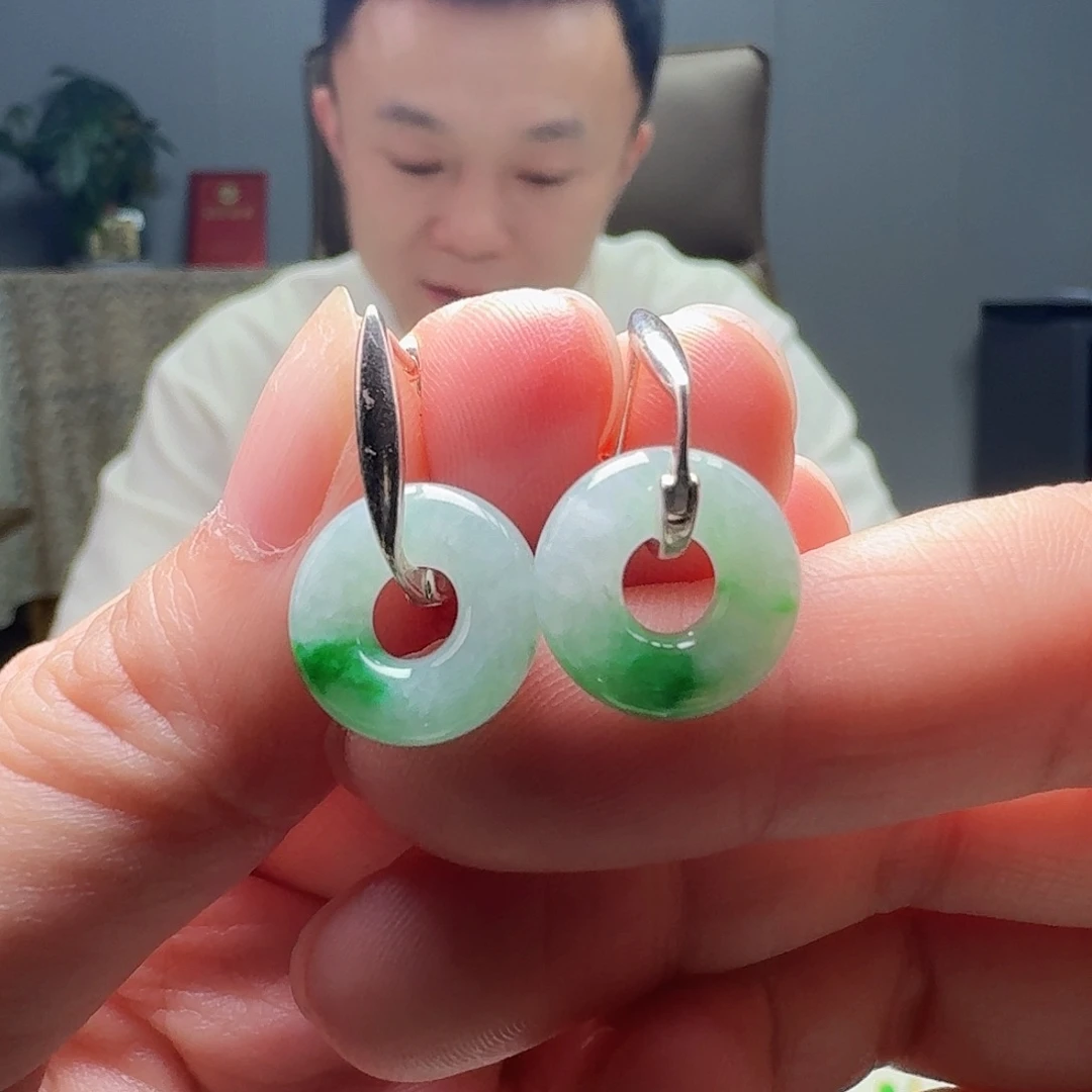 翡翠银S925镶嵌耳饰天然