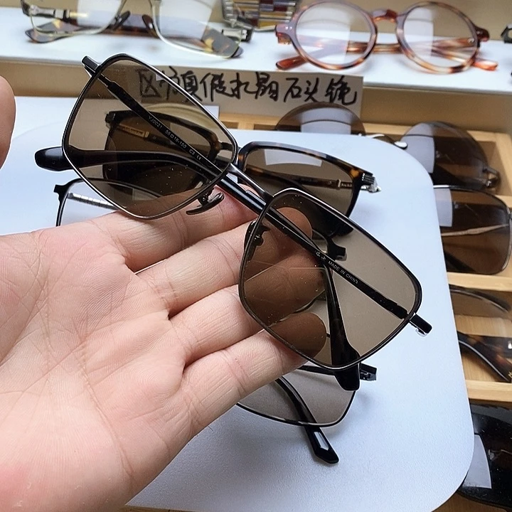 便携水晶眼镜清凉护目