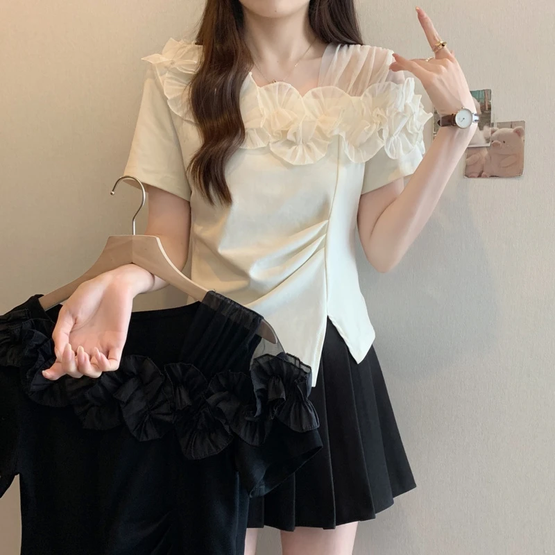 2025夏大码胖mm女装新款网纱拼接立体花朵减龄修身不规则短袖上衣