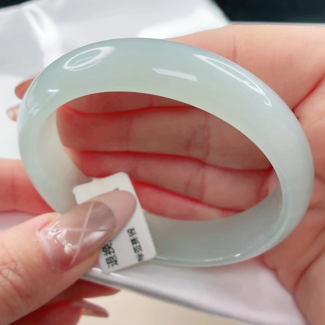 翡翠未镶嵌手镯57x509