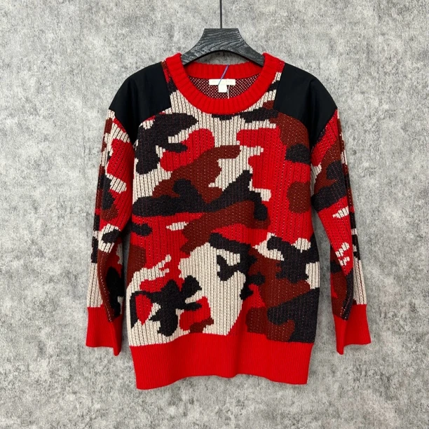 95新 BURBERRY/博柏利 Burberry迷彩红色毛衣