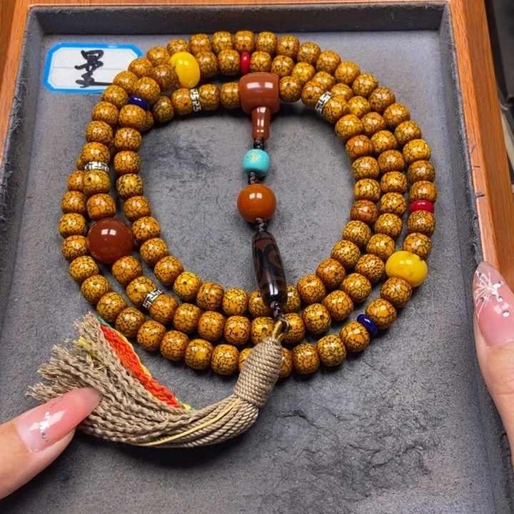 星月菩提吊坠菩提