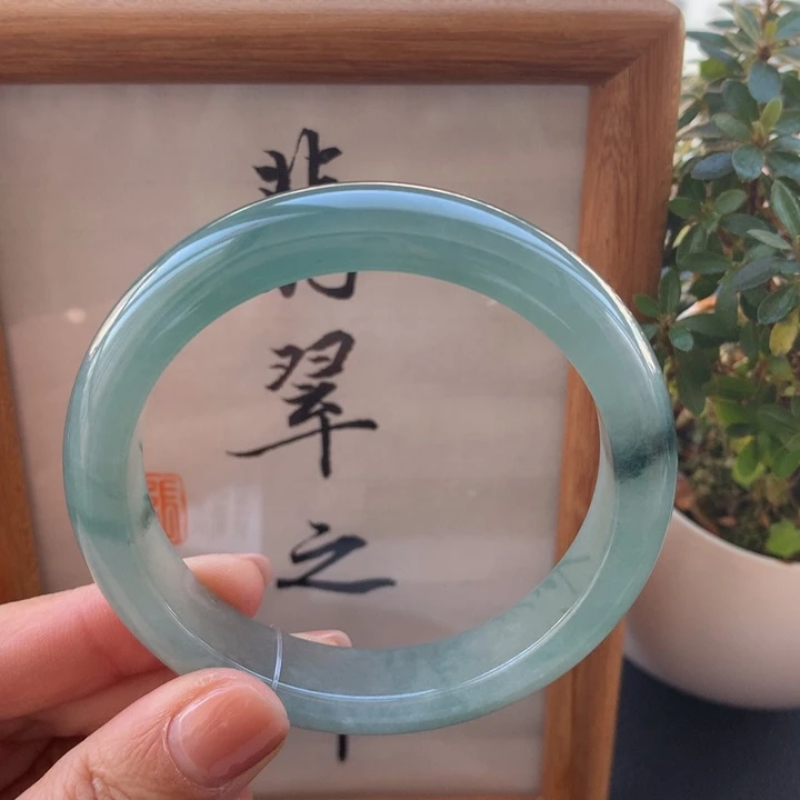 翡翠手镯未镶嵌翡翠手镯56