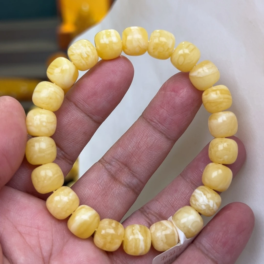 蜜蜡未镶嵌珠宝奇石10加15.18克