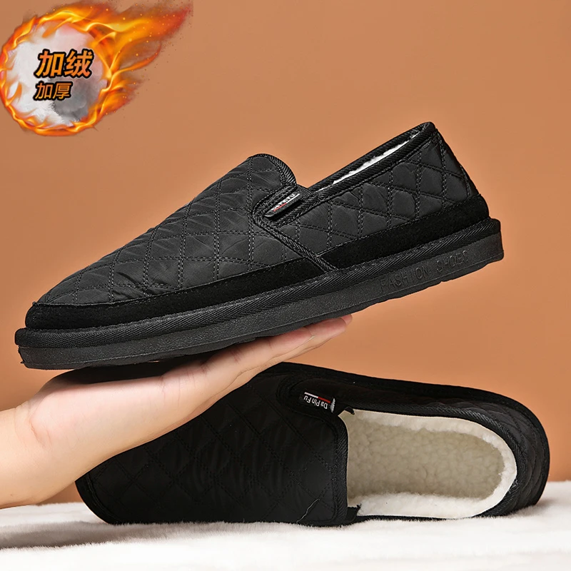 俞兆林轻奢高档休闲潮鞋男一脚蹬套脚懒人男鞋软底冬季透气加绒