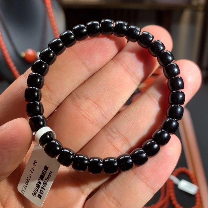 随***安未镶嵌单圈玛瑙/玉髓7mm➕黑玛瑙