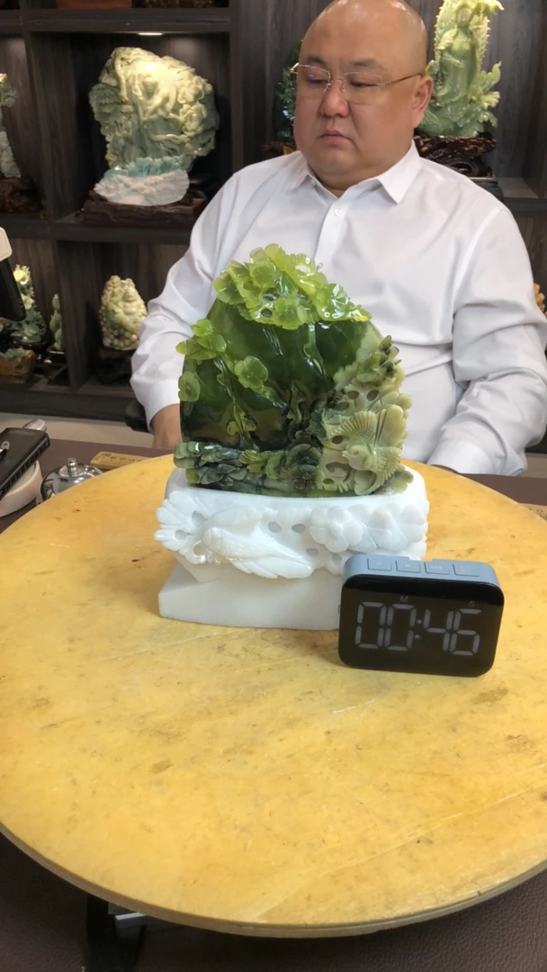 蛇纹石玉（覆膜）摆件原创作品。