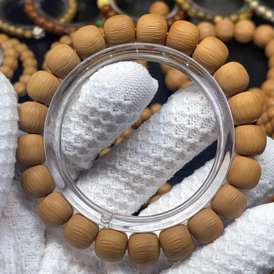 猴头核桃手串山峦微瑕疵