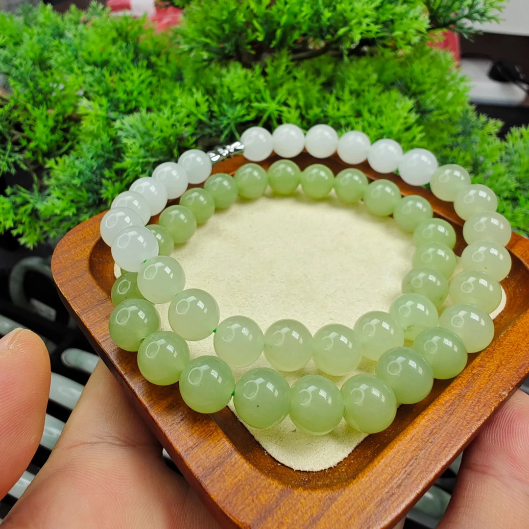 新疆渐变晴水绿金丝玉素圈项链葡萄冻时尚妈妈玉链精美手串伴手礼