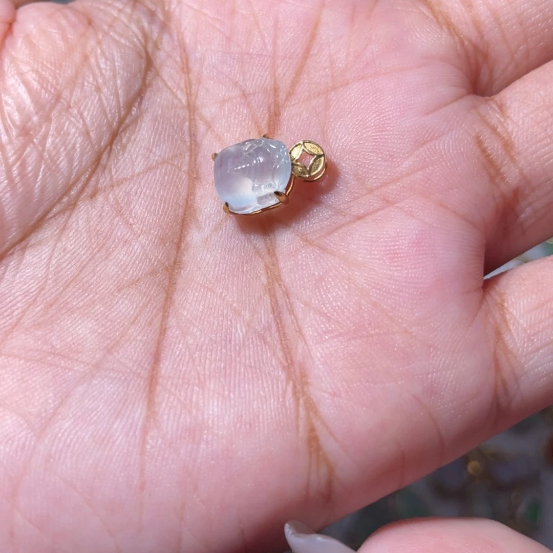 吊坠(不含链)18K金镶嵌翡翠