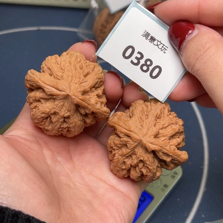 文玩核桃把件粗筋46