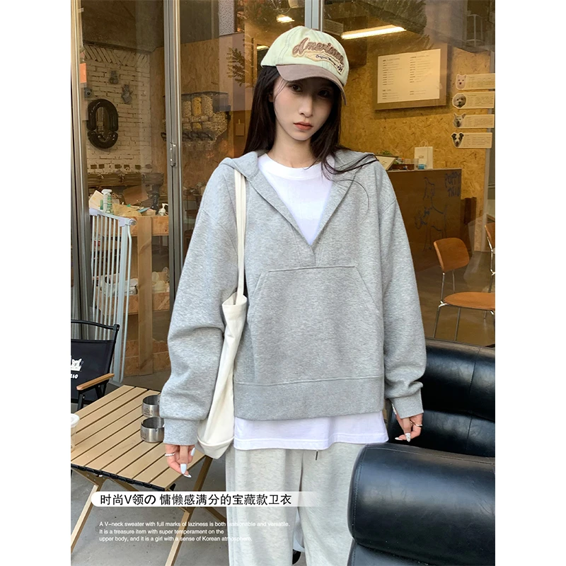 逃屿 质感系 好韩哦！V领卫衣慵懒风早八初秋外套微胖纯色连帽上衣