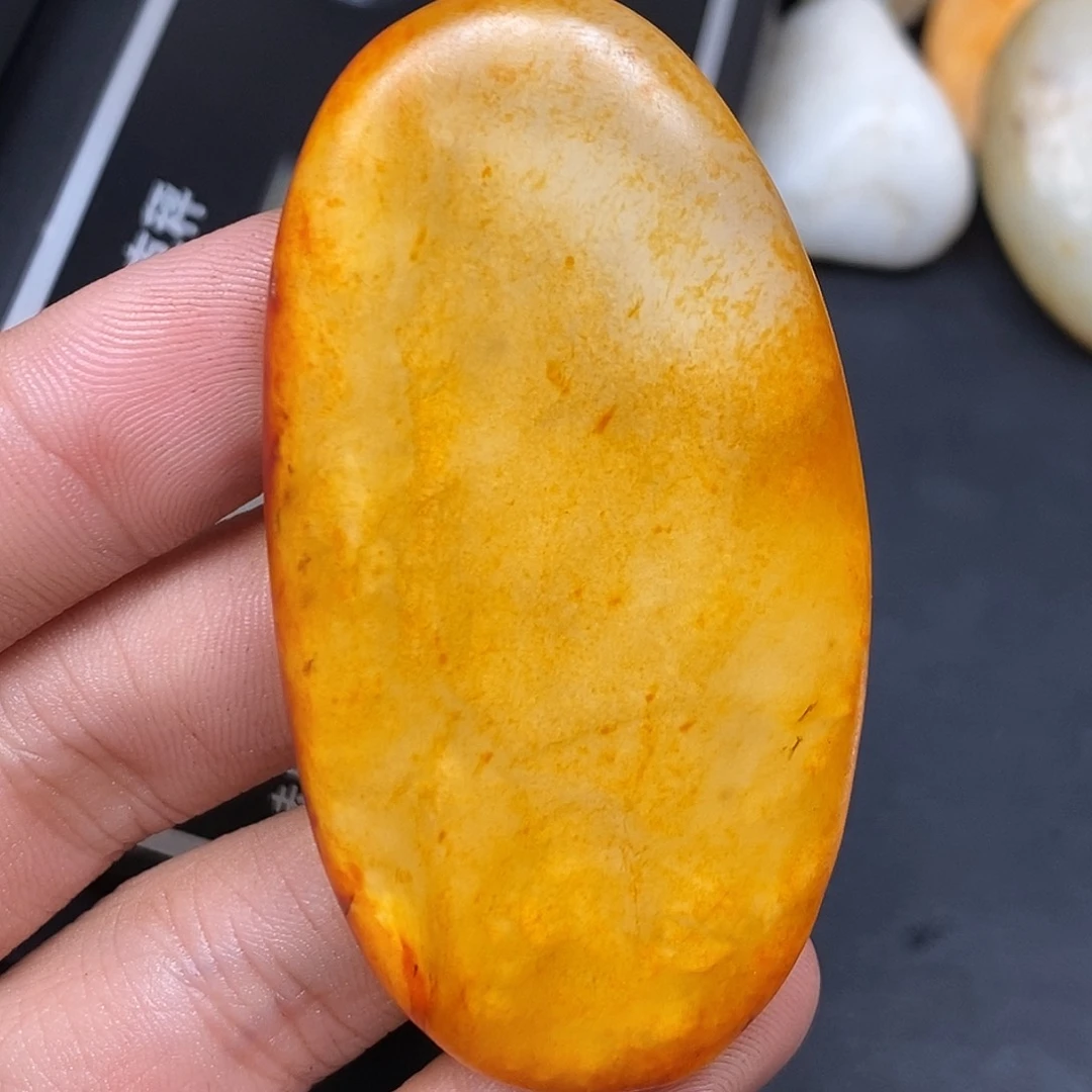 和田玉（糖玉）未镶嵌挂件