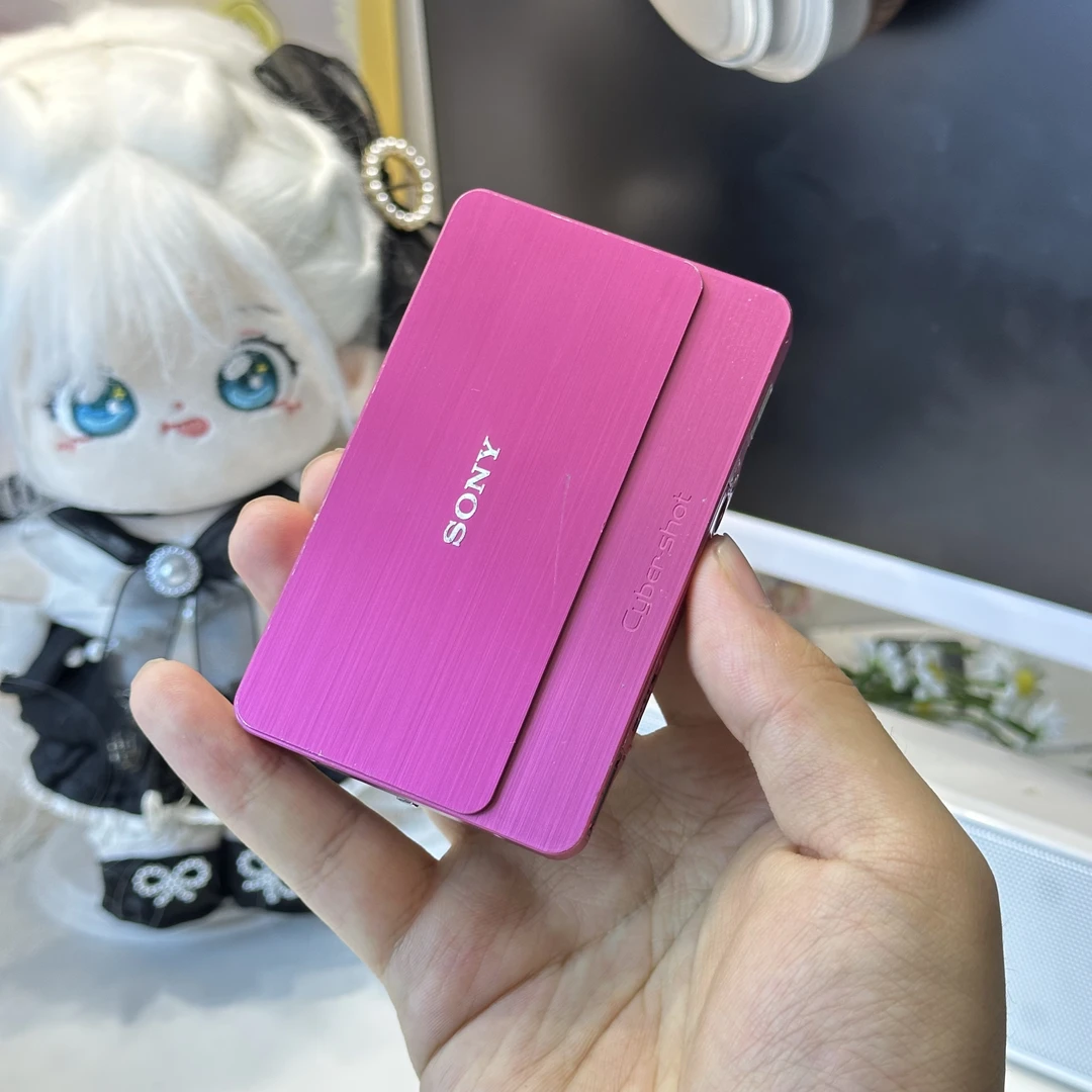 9新 Sony/索尼 索尼t700色彩感好胶片感触摸屏带配件