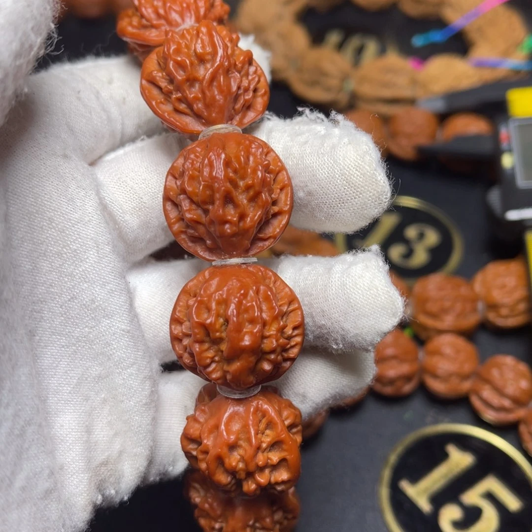 掌***朱木质火焰纹手串红皮